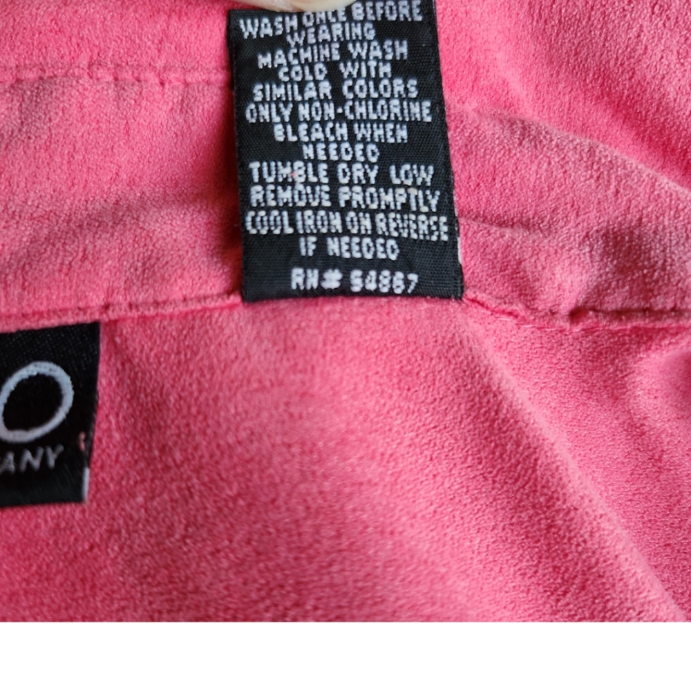 NY & Co. Faux Suede Button Up Long Sleeve Top in Barbie Pink Sz L - Picture 4 of 4